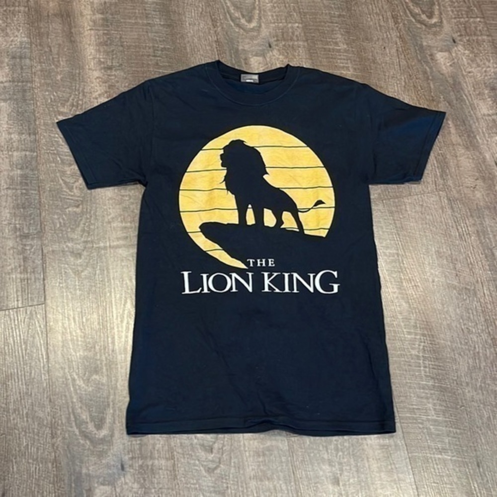 Disney the lion King T-shirt